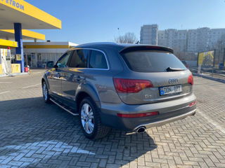 Audi Q7 foto 4