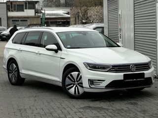 Volkswagen Passat foto 4