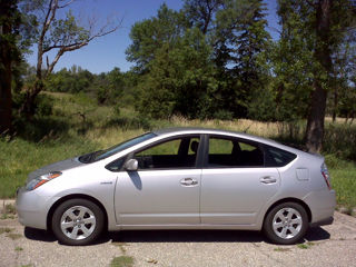 Toyota prius 20 foto 2