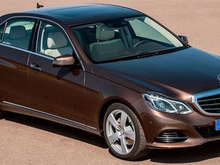 Mercedes E Class foto 2