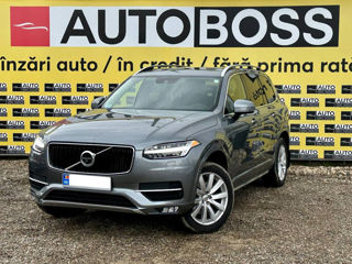 Volvo XC90 foto 1