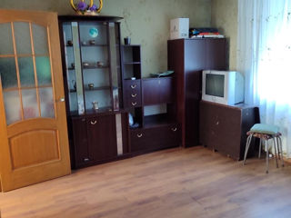 Apartament cu 2 camere, 38 m², Centru, Hîncești foto 2