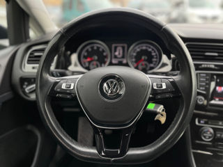 Volkswagen Golf фото 12