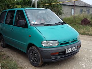 Nissan Vanette foto 3