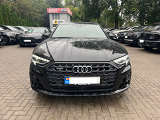 Audi A8 foto 1