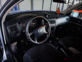 Volkswagen Golf foto 8