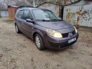 Renault Grand Scenic foto 3