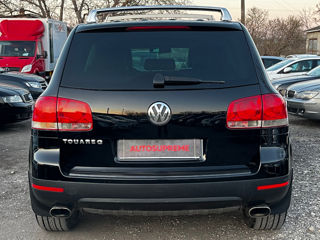 Volkswagen Touareg foto 4
