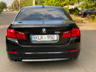 BMW 5 Series foto 5