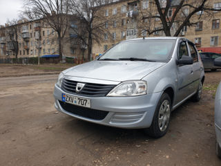 Dacia Logan foto 1