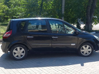 Renault Scenic foto 4