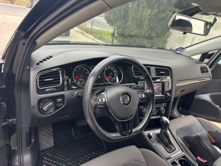 Volkswagen Golf foto 6