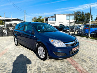 Opel Astra foto 3