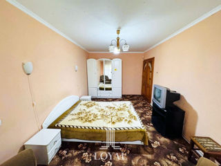 Apartament cu 2 camere, 55 m², Botanica, Chișinău foto 2