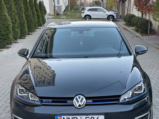 Volkswagen Golf foto 5