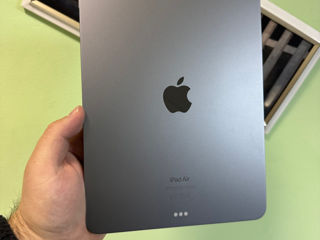 iPad Air M2 128 / Space Grey foto 2