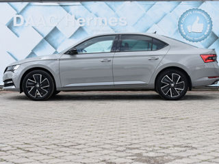 Skoda Superb foto 4