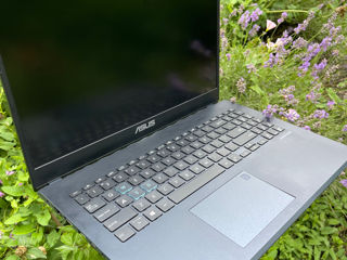 Vand Laptop Gaming foto 1