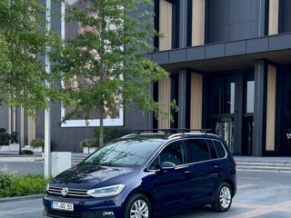 Volkswagen Touran foto 1