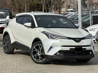 Toyota C-HR foto 1