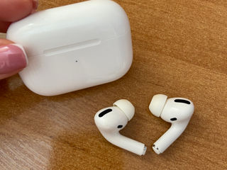 Продам Наушники Apple AirPods PRO Белый foto 6