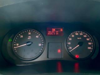 Renault Trafic фото 9