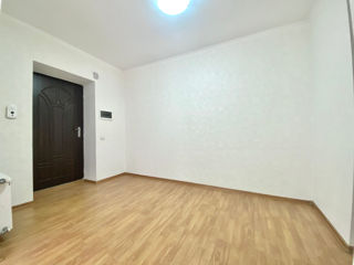 Apartament cu 3 camere, 95 m², Buiucani, Chișinău foto 8