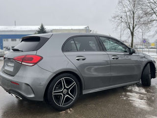 Mercedes A-Class foto 2