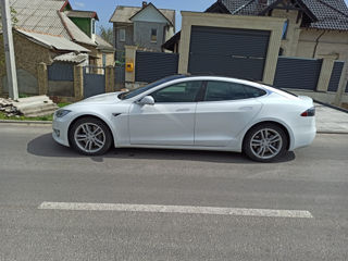 Tesla Model S foto 5