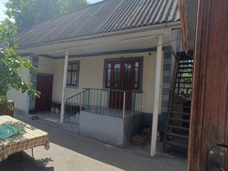 Se vinde 2 case amplasate pe un teren în Bălți, str. Belousov 4/2 foto 3