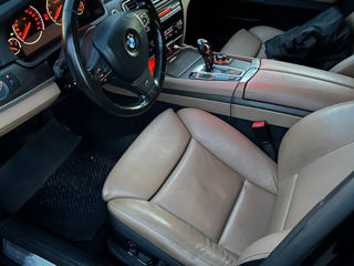 BMW 7 Series foto 7