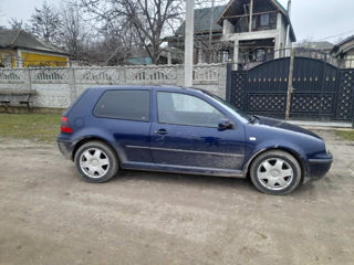 Volkswagen Golf foto 2