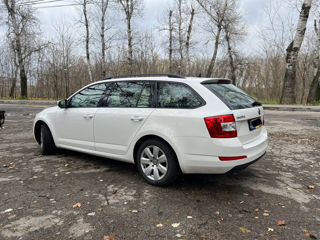 Skoda Octavia foto 3