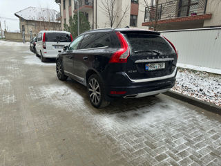 Volvo XC60 foto 3