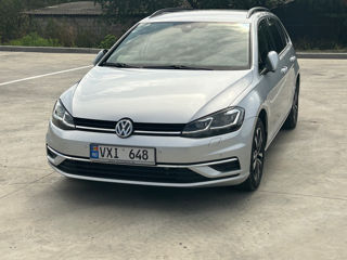 Volkswagen Golf foto 1