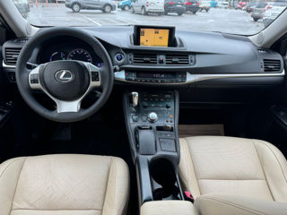 Lexus CT Series foto 9