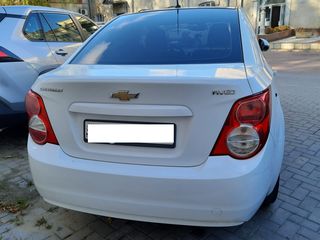 Chevrolet Aveo foto 4