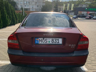 Volvo S80 foto 2