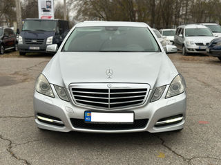 Mercedes E-Class foto 2