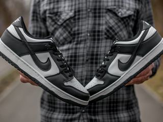 Nike SB Dunk Black/White Unisex foto 3