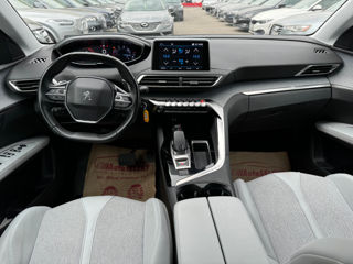 Peugeot 5008 foto 8