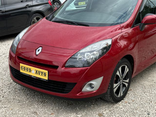 Renault Grand Scenic foto 15