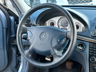 Mercedes E-Class foto 9