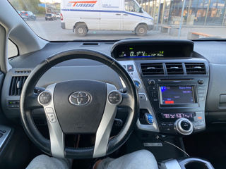 Toyota Prius + foto 3