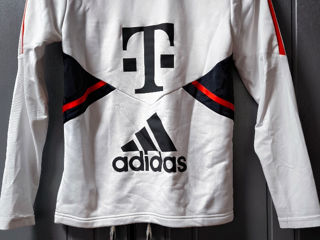 Adidas Bayern Munchen foto 2