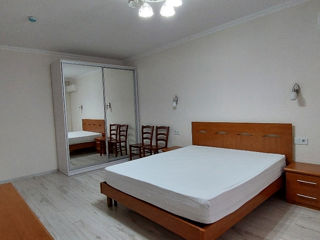 Apartament cu 1 cameră, 43 m², Centru, Chișinău foto 3