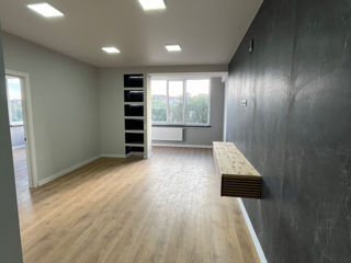 Apartament cu 2 camere, 64 m², Durlești, Chișinău foto 2