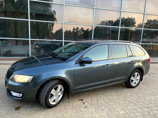 Skoda Octavia фото 0