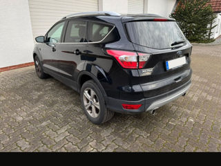 Ford Kuga foto 8