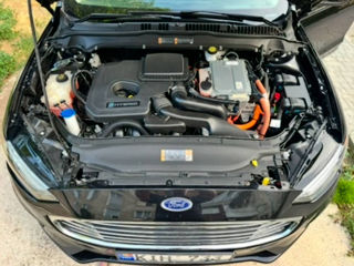 Ford Fusion foto 3